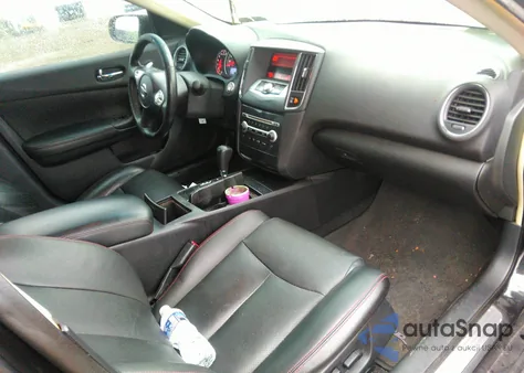 2014 Nissan Maxima 3.5 S z USA, uszkodzony, nr VIN 1N4AA5AP5EC430838